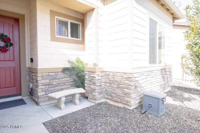 12a - Front Porch