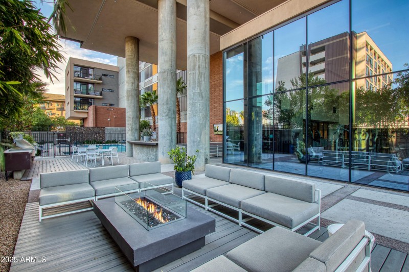 Pool Area 10