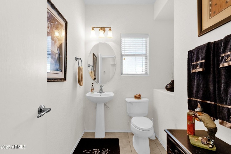 1/2 bath