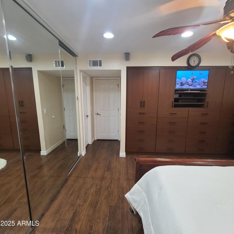 Owner's Suite + Entertainment Solutions