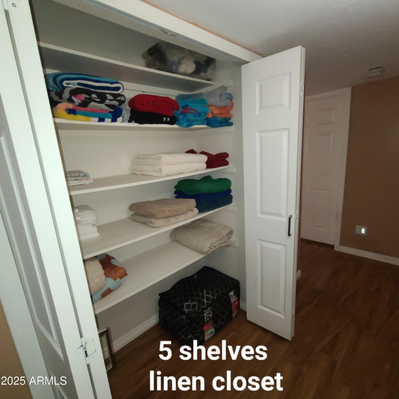 LInen Closet