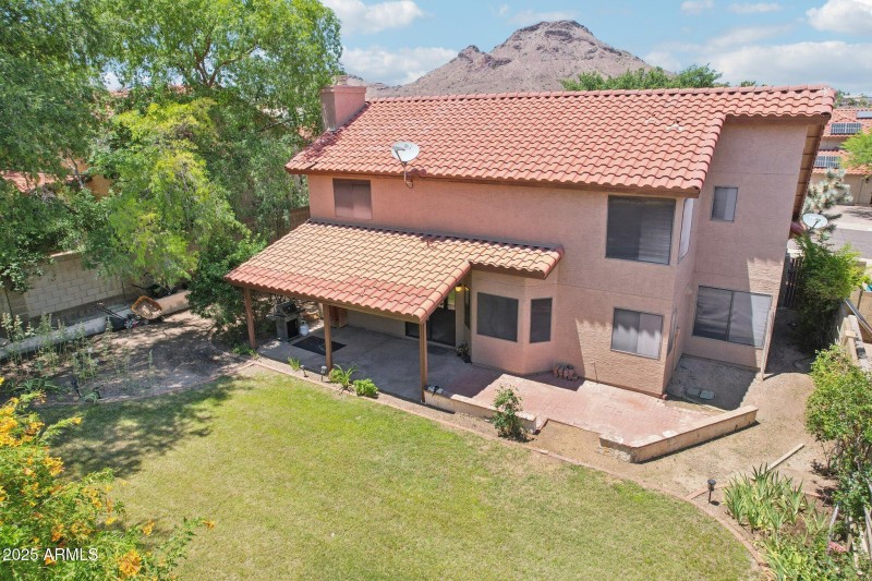 60-web-or-mls-E Sheena Dr-1106-060