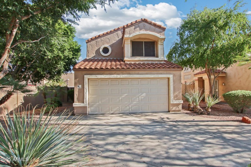 1-web-or-mls-E Southern Ave-1106-001