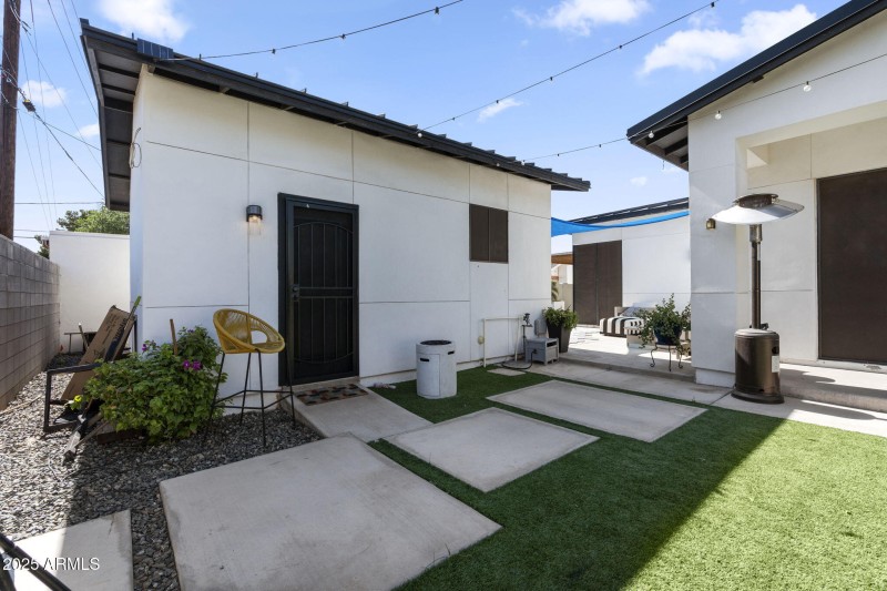 Guest House