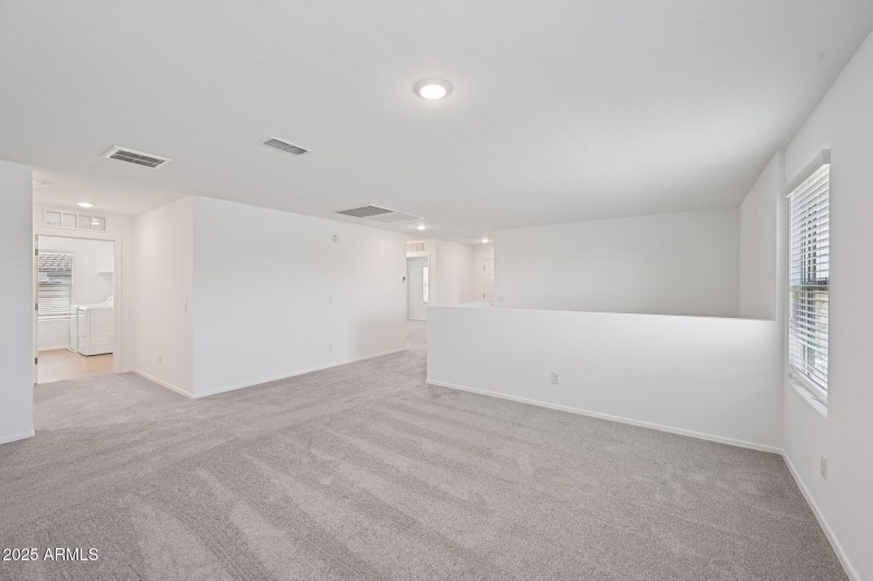 21-web-or-mls-S 240th Ln-1106-021