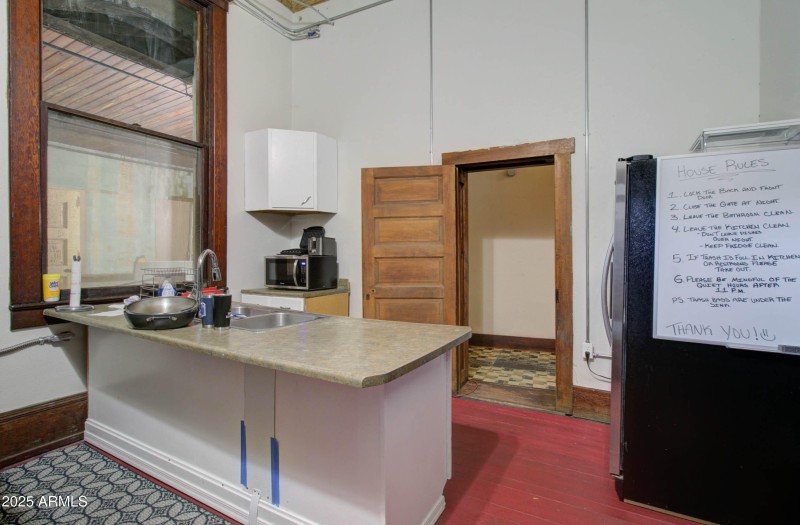 610 N Broad St-14