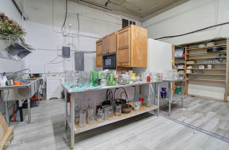 610 N Broad St-31