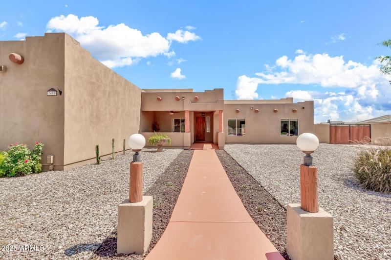 2699 E Claxton Rd-4