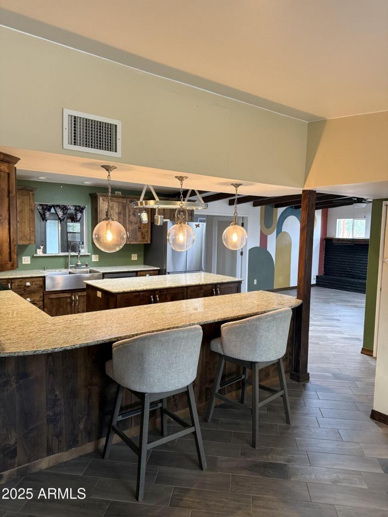 Kitchen Bar