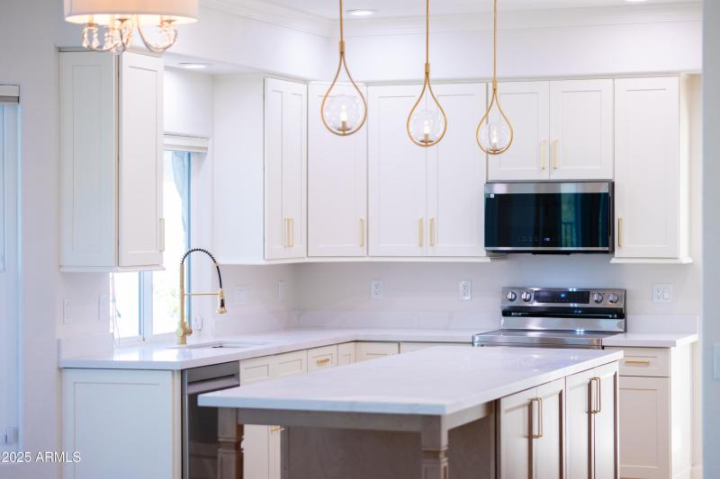 11089 N 130th Pl-19