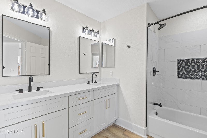 11089 N 130th Pl-42