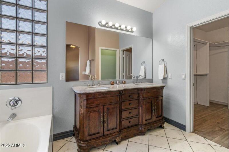 25-Primary bathroom