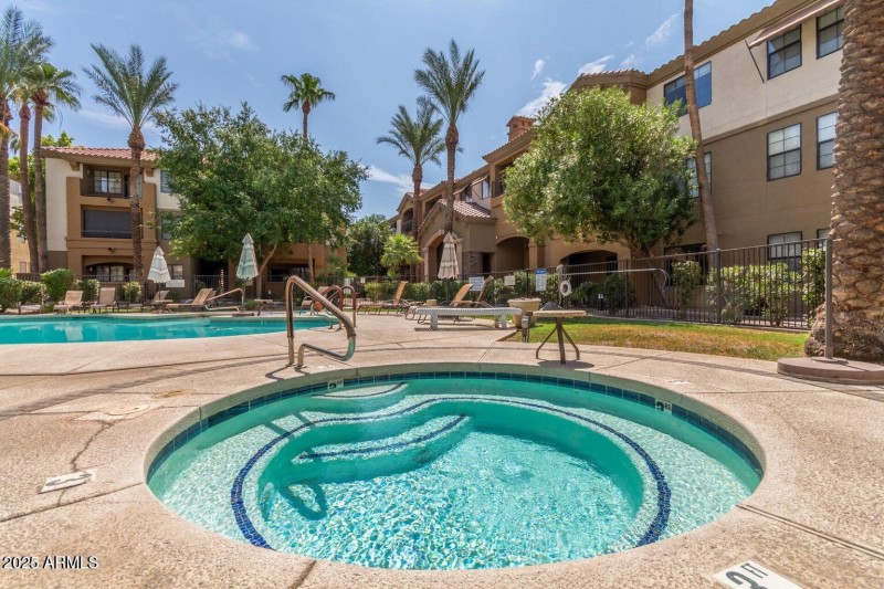 Van Buren Pool 7