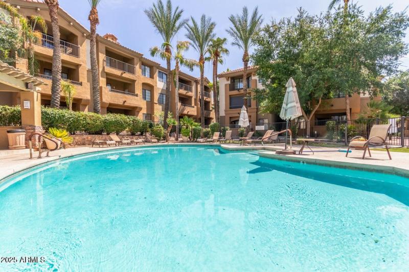 Van Buren Pool 8