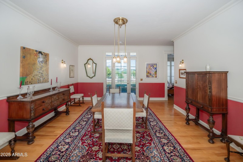 Formal Dining
