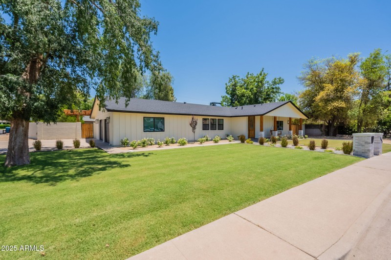 4-web-or-mls-49th-4