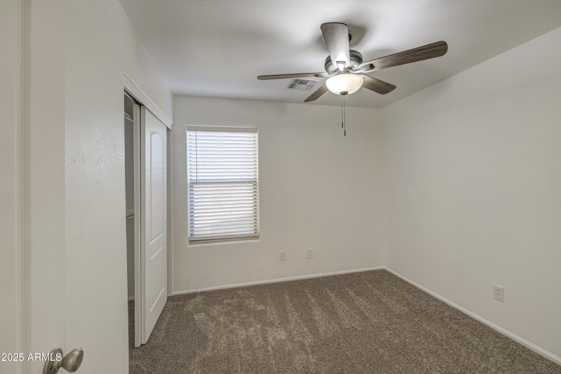 Bedroom 3-pic 1