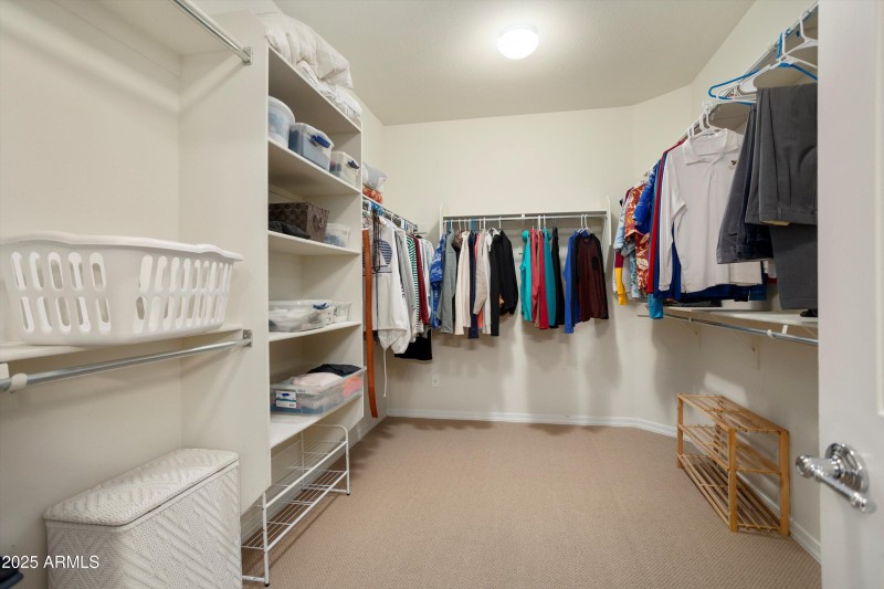 23-Closet