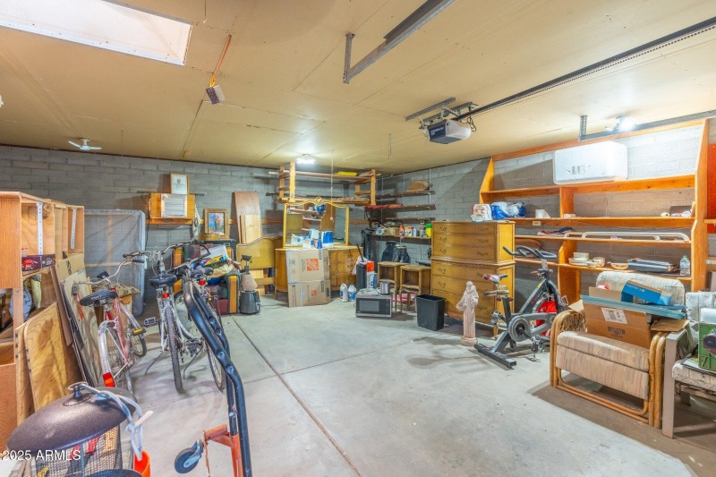 Detached Garage