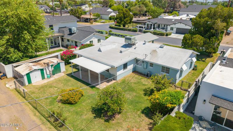 4140 E Glenrosa