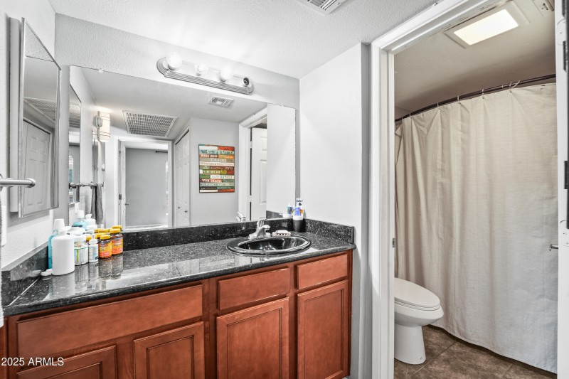 2625 E Indian School Rd #206-12