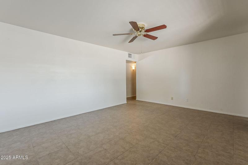 Living Rm. Echo Ln.