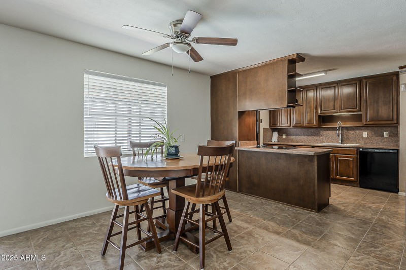 Dinning/Kitchen Echo Ln.