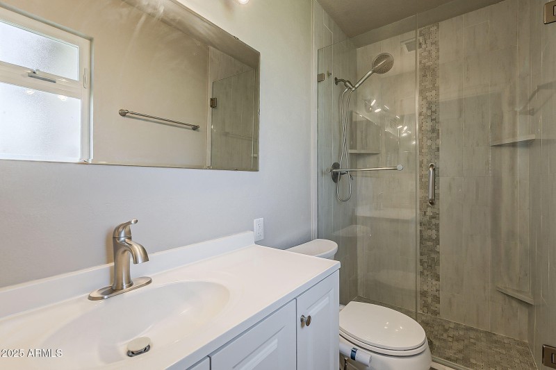 Primary Bath Rm. Echo Ln