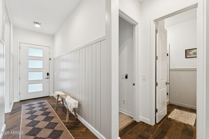 004-foyer