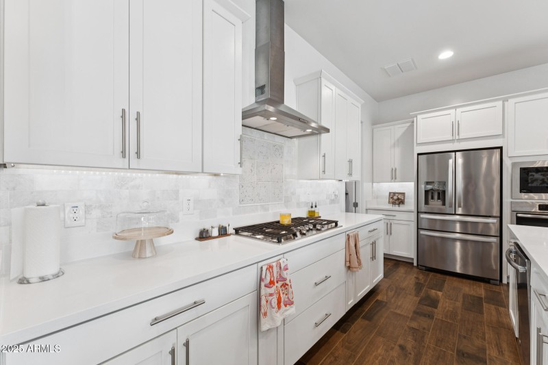 008-kitchen