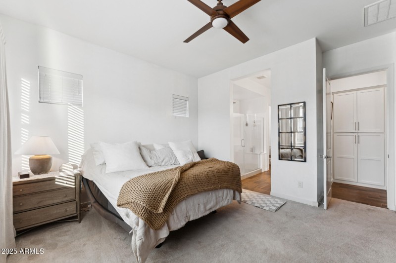 020-primary-bedroom