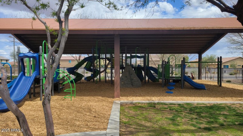 Comm Park1