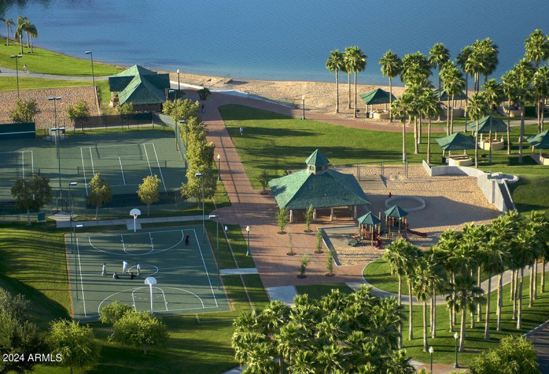 South Lake Park