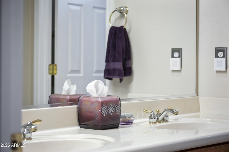 GUEST BATH