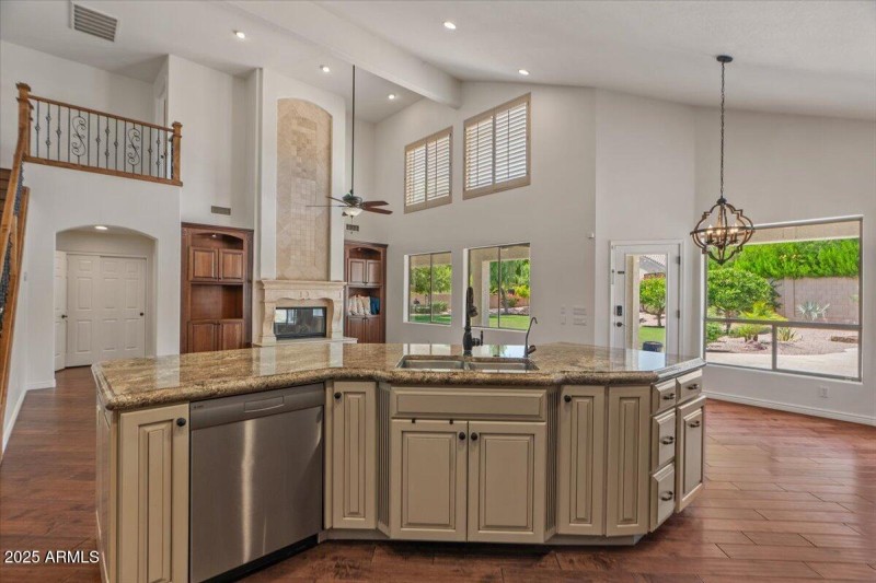 21-Kitchen