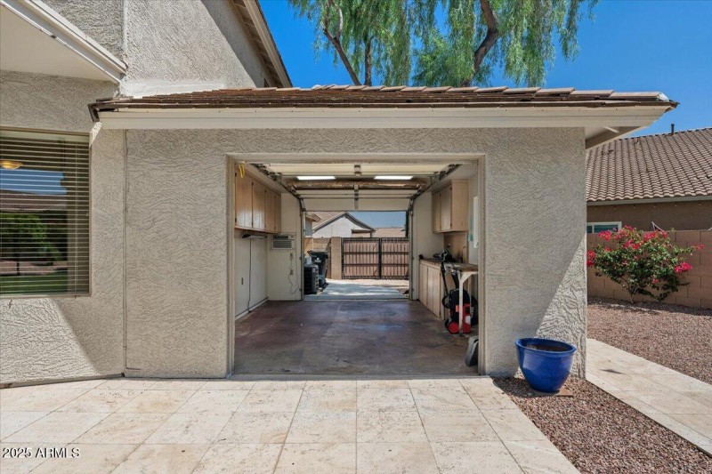 Separate Pull-Thru 4th garage