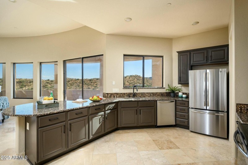 Open Kitchen