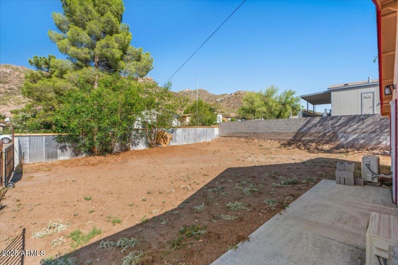 33-Back yard