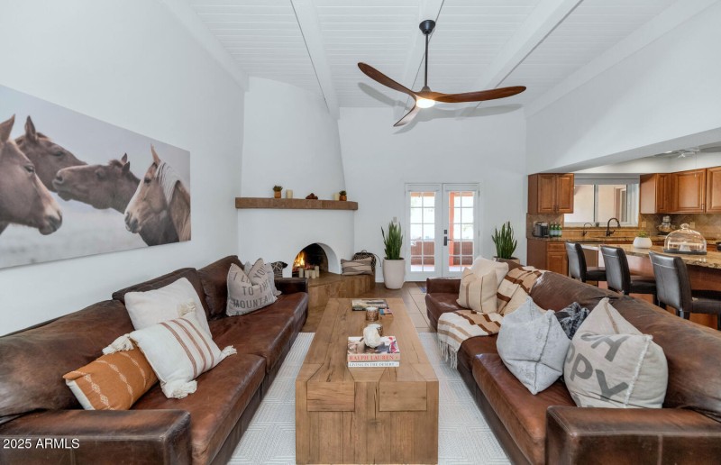 Spacious Great Room