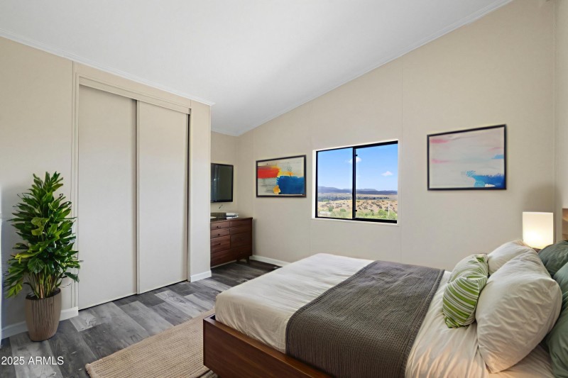 25-Bedroom-3-(1) - 11