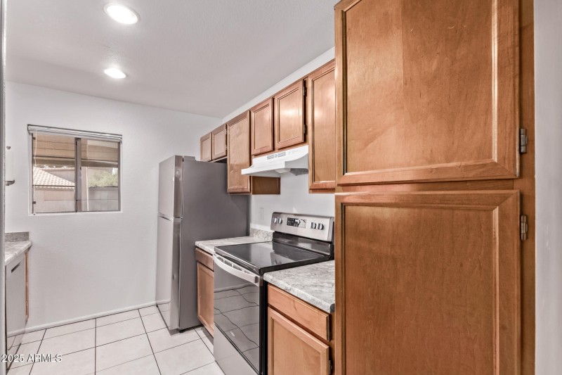Stainless Steel Appliances & Pantry