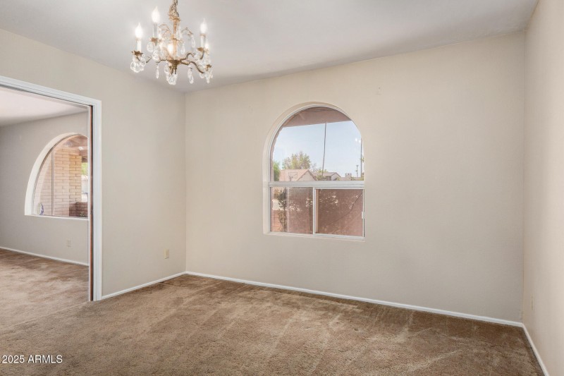 Formal Dining