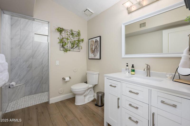 11-web-or-mls-Helena-19