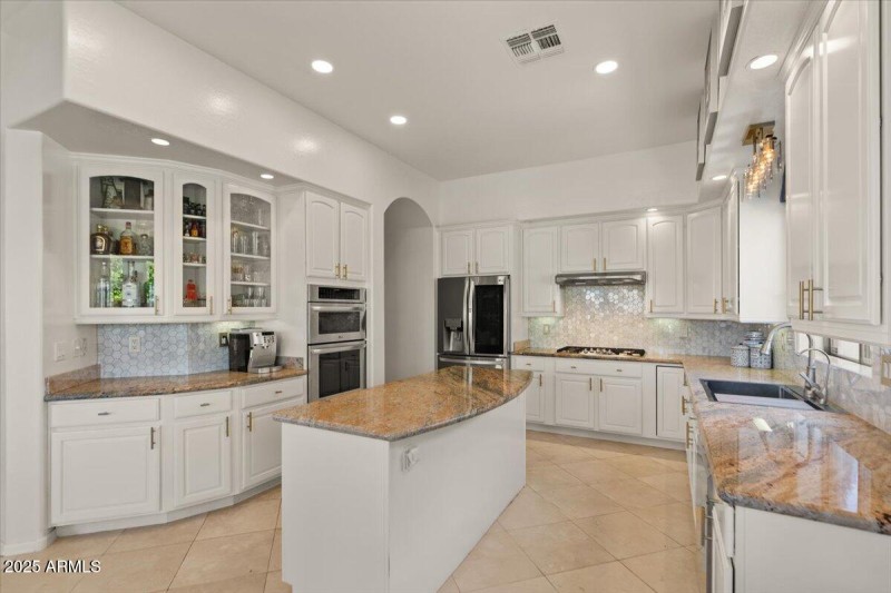 24-Kitchen