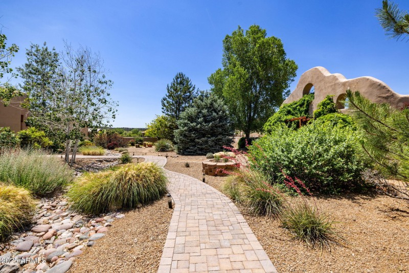 11-Front Yard