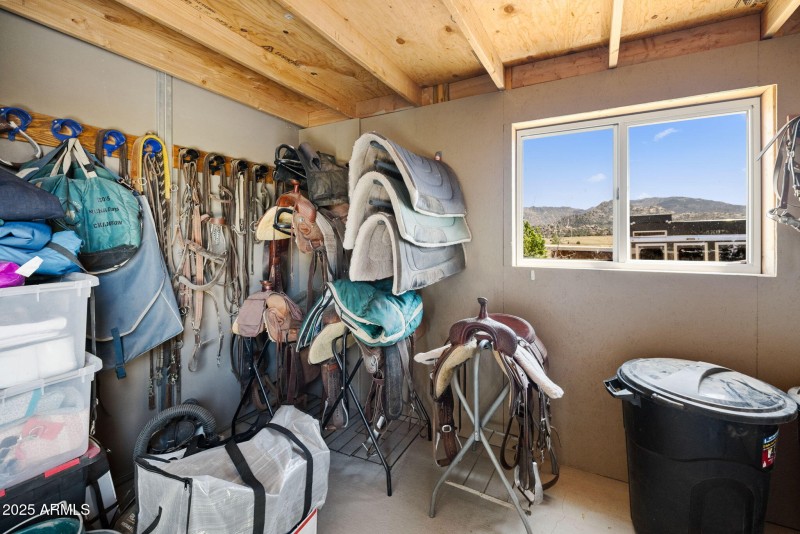 57-Tack Room (1)