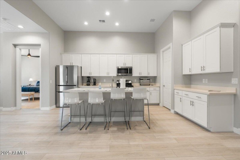 11-Kitchen
