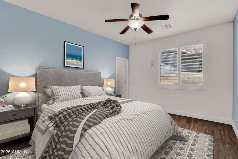 020_35-web-or-mls-samll_bedroom_310