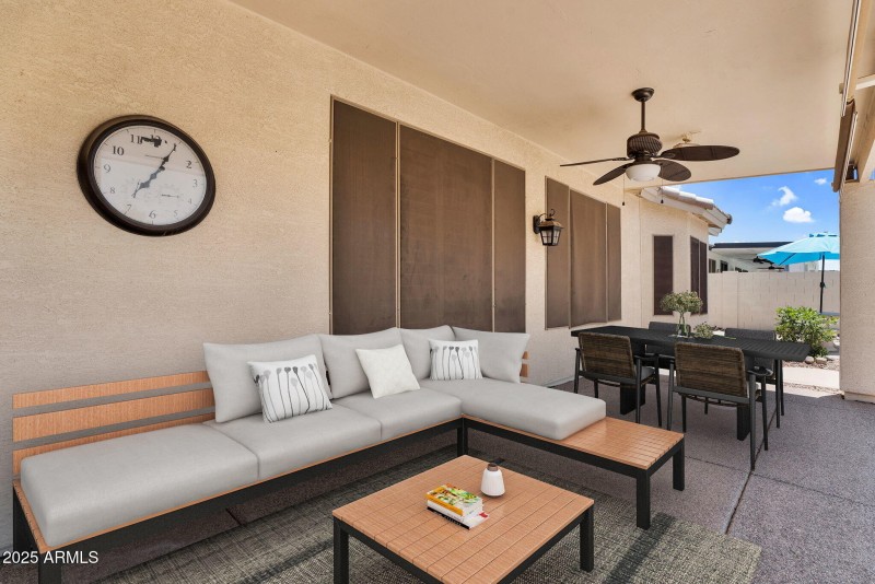 027_57-web-or-mls-patio_305