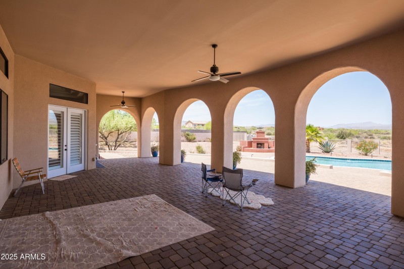 Expansive Patio